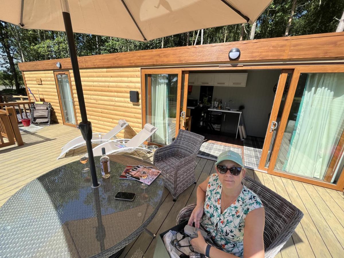Oak Boutique Lodge Includes Hot Tub Air Con & Dog يورك المظهر الخارجي الصورة